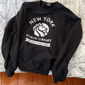 New York Public Library Small Black Sweatshirt, NYPL book lover sweatshirt